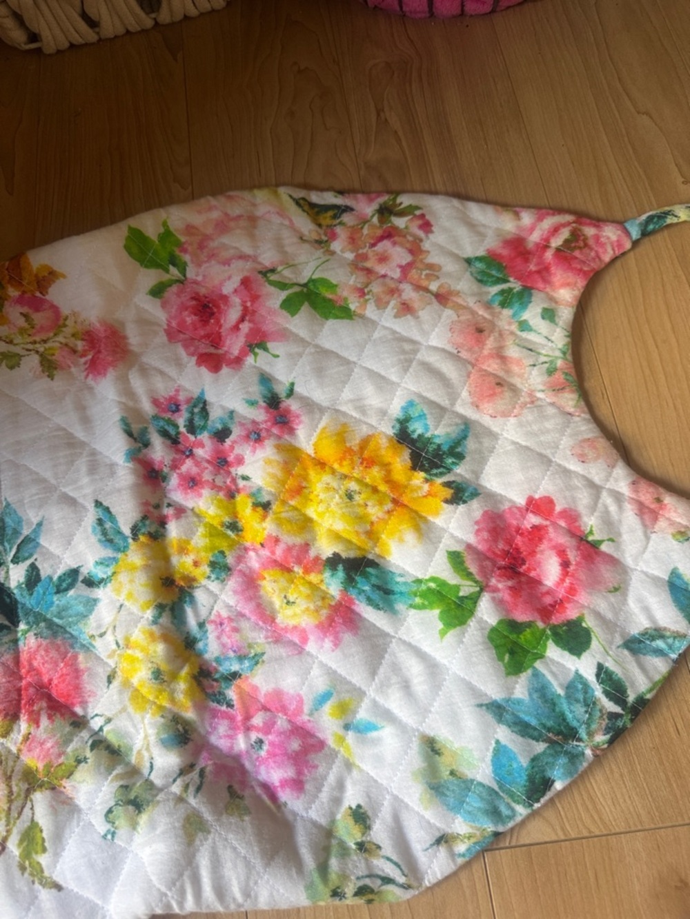 HEMANT & NANDITA White Quilted Tote with Pink, Green & Orange Floral Print - Picture 5 of 6